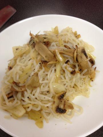 ספגטי בצל ופטריות 2
